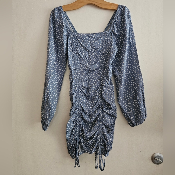 wild fable Dresses & Skirts - New Wild Fable Women's Blue And White Floral Dress Size XS